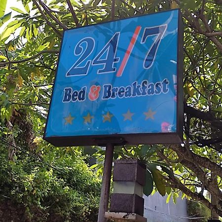 24/7 Bed & Breakfast Джимбаран Экстерьер фото